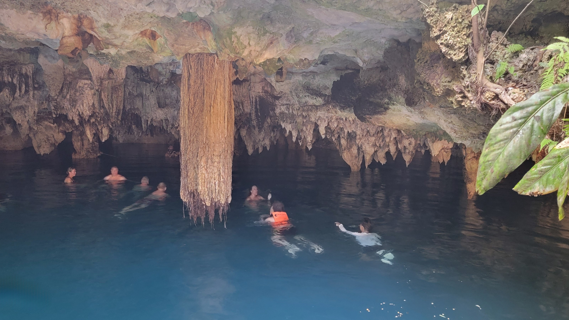2 sea snorkeling & cave expedition